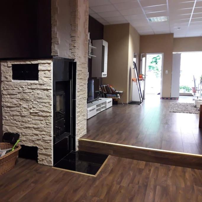Ferienwohnung Aelit Kitzingen Buitenkant foto
